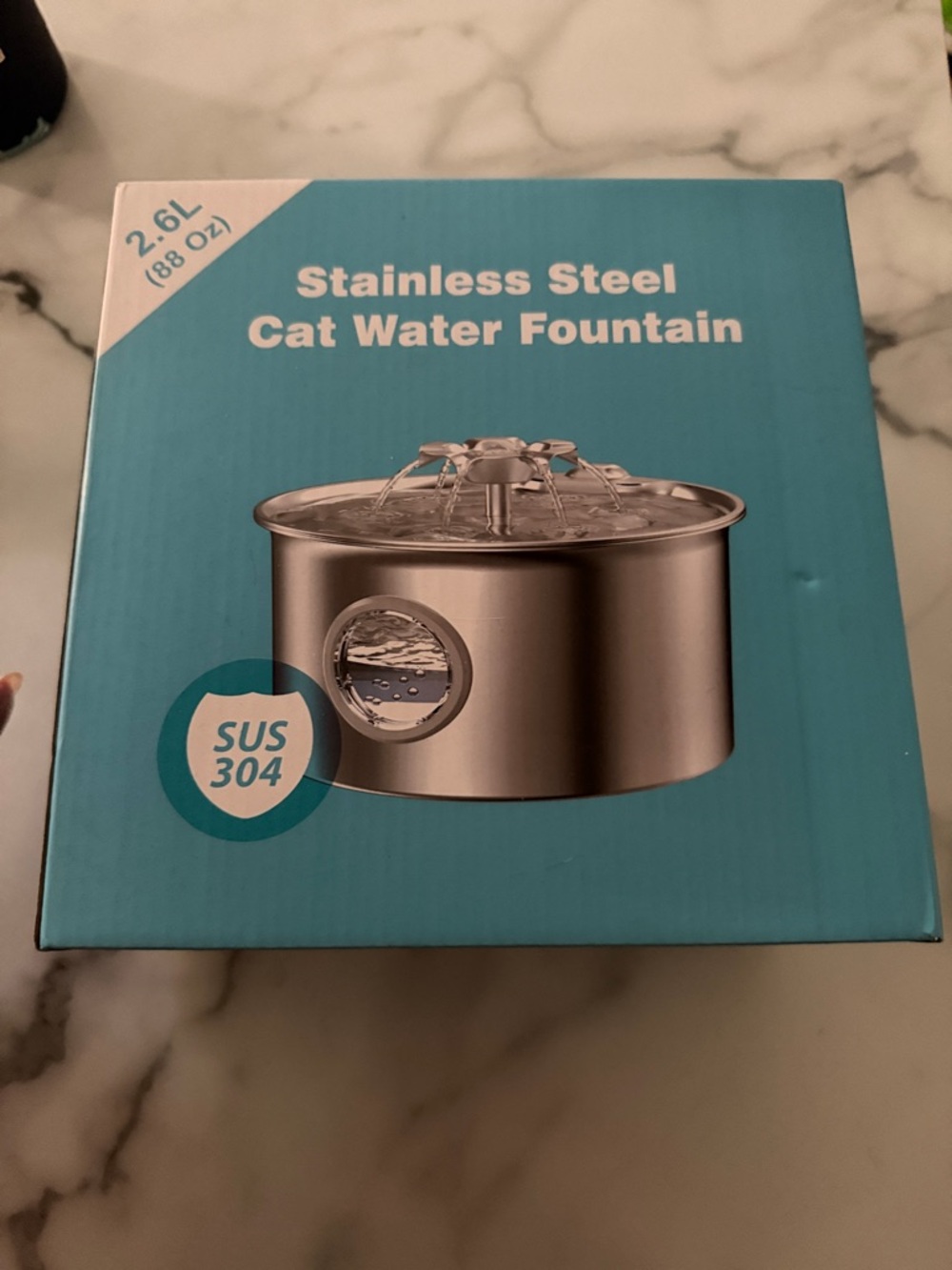 Stainless Steel Cat Water Fountain - Silver